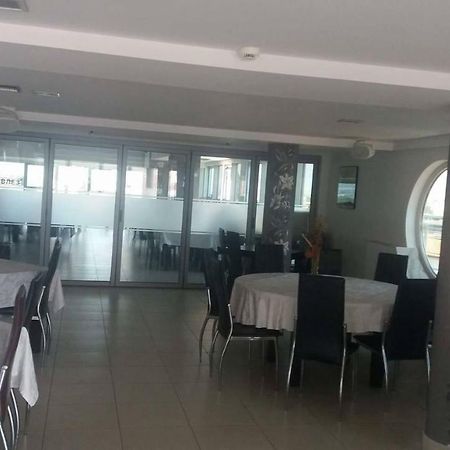 Esperanto Hotel Strumica Luaran gambar